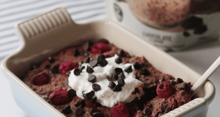 Valentine’s Breakfast: Chocolate Raspberry Baked Oats (Serves 4 )